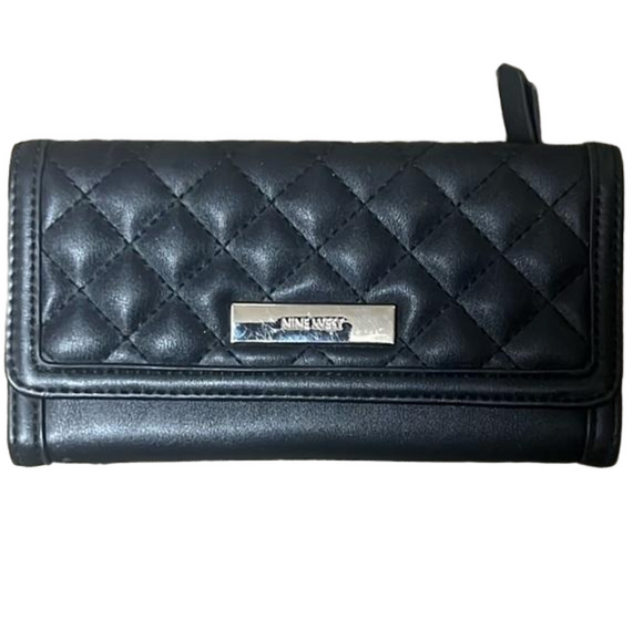 NINE WEST BLACK LEATHER WALLET - Picture 1 of 6